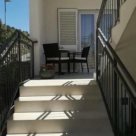 Apartman Sissy Primosten Exterior photo
