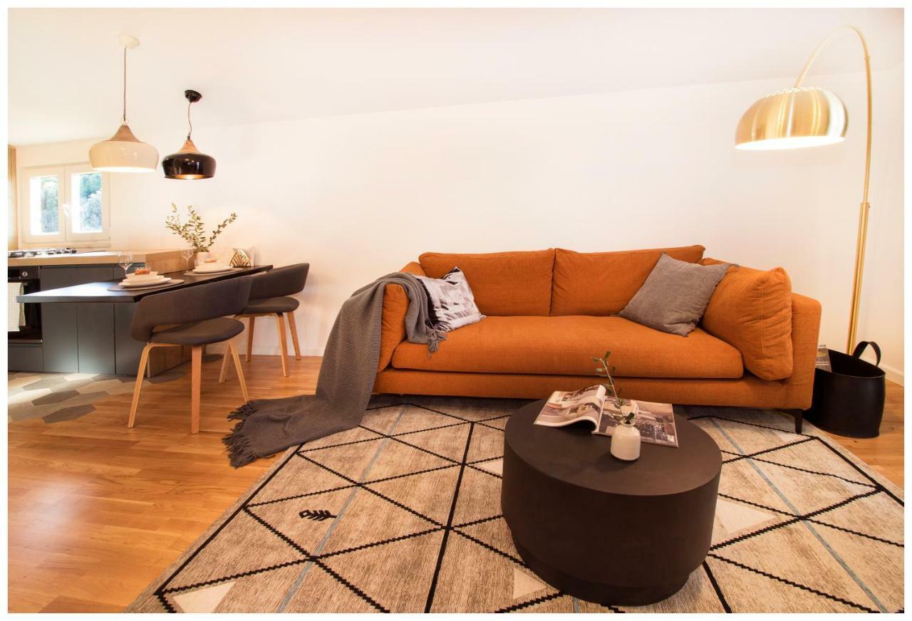 Sissy Apartment *